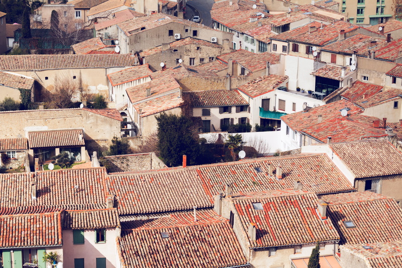 house, roof tiles, building, roof tile, community, architecture, houses, nature, roof, built structure, residential district, human settlement, 5K, city