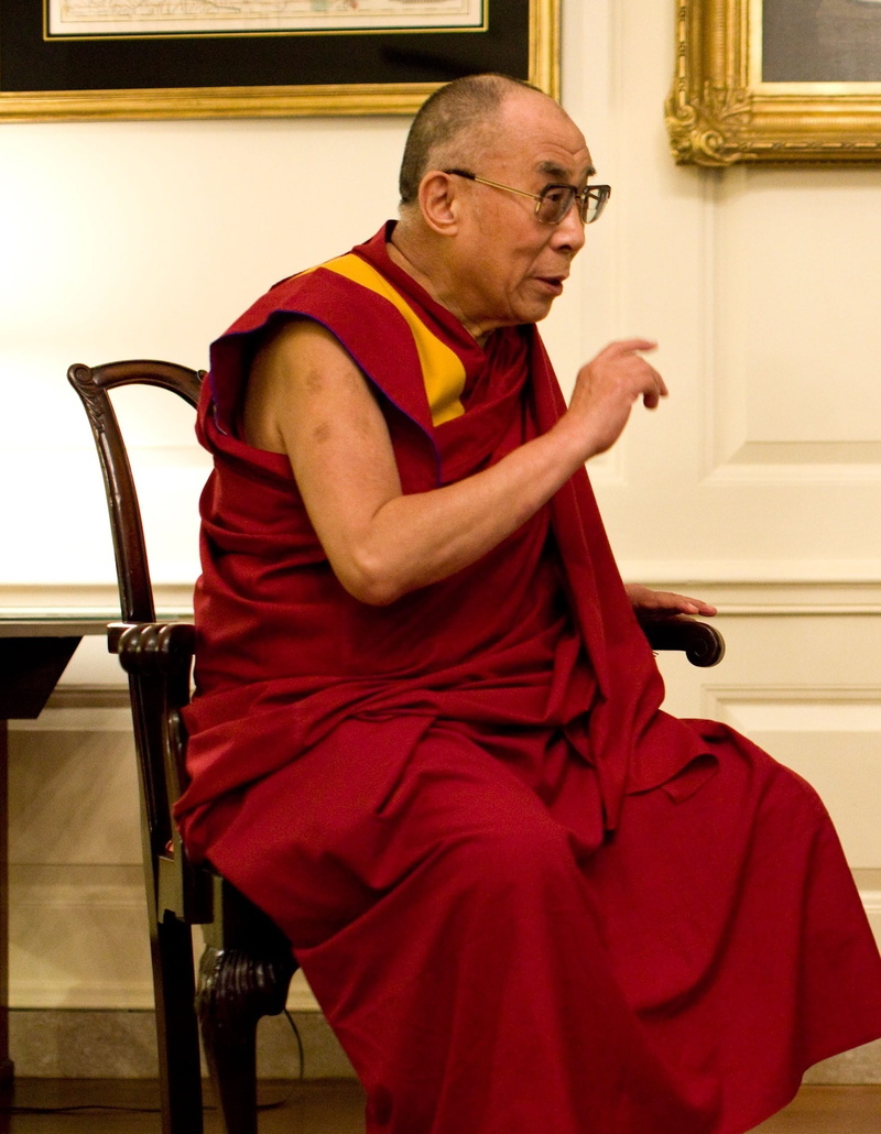 meeting, discussion, side view, sitting, concrete, beside, buddhist, indoors, wall, men, name of the dalai lama tenzin gyatso, map room, residence of the president