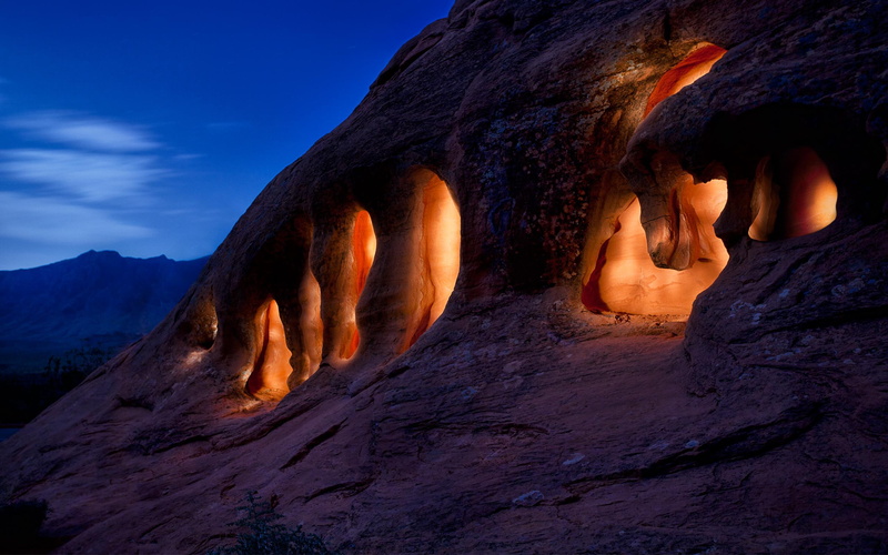 nature, night, cave, deserts, beautiful, caves, dwellers, lights, 3d and abstract, 2K