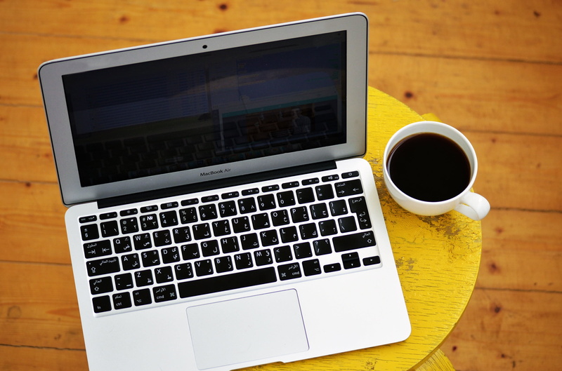 computer, entrepreneur, global communications, computer screen, communication, keyboard, keys, 2K, computer equipment, office, hipster, ecommerce, computer monitor