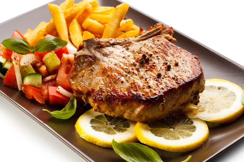 snack, grilled, indoors, vegetable, food, white, prepared Potato, onion, food And Drink, serving size, fried, tray, french fries, fast food, savory Sauce