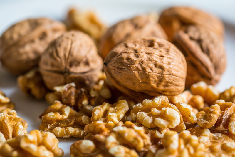 nuts, dried fruit, healthy eating, selective, focus, indoors, no people, studio shot, nut - food, walnuts, selective focus, walnut, freshness, dietary fiber