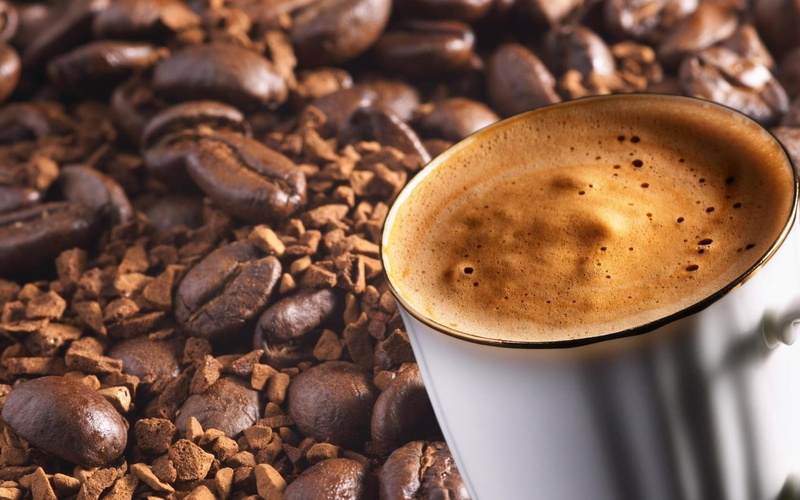 coffee - Drink, crockery, refreshment, coffee Break, beans, coffee, ceramic, still life, cappuccino, foam, freshness, mug, close-up, white, mocha, breakfast