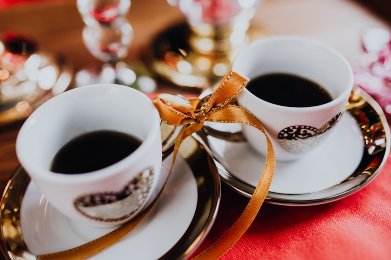 mug, food, valentines, saucer, romance, s, coffee, cup, candles, table, crockery, coffee - drink, day, drink, 5K, bed, valentines day, love, refreshment