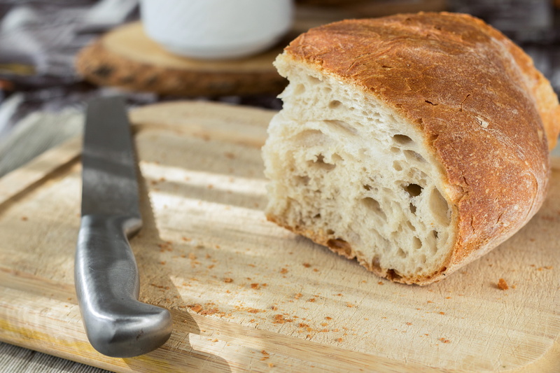 stainless, wooden, ready-to-eat, brown, chopping, table, loaf, focus on foreground, wholegrain, wood, wellbeing, knife, sliced, freshness, kitchen knife