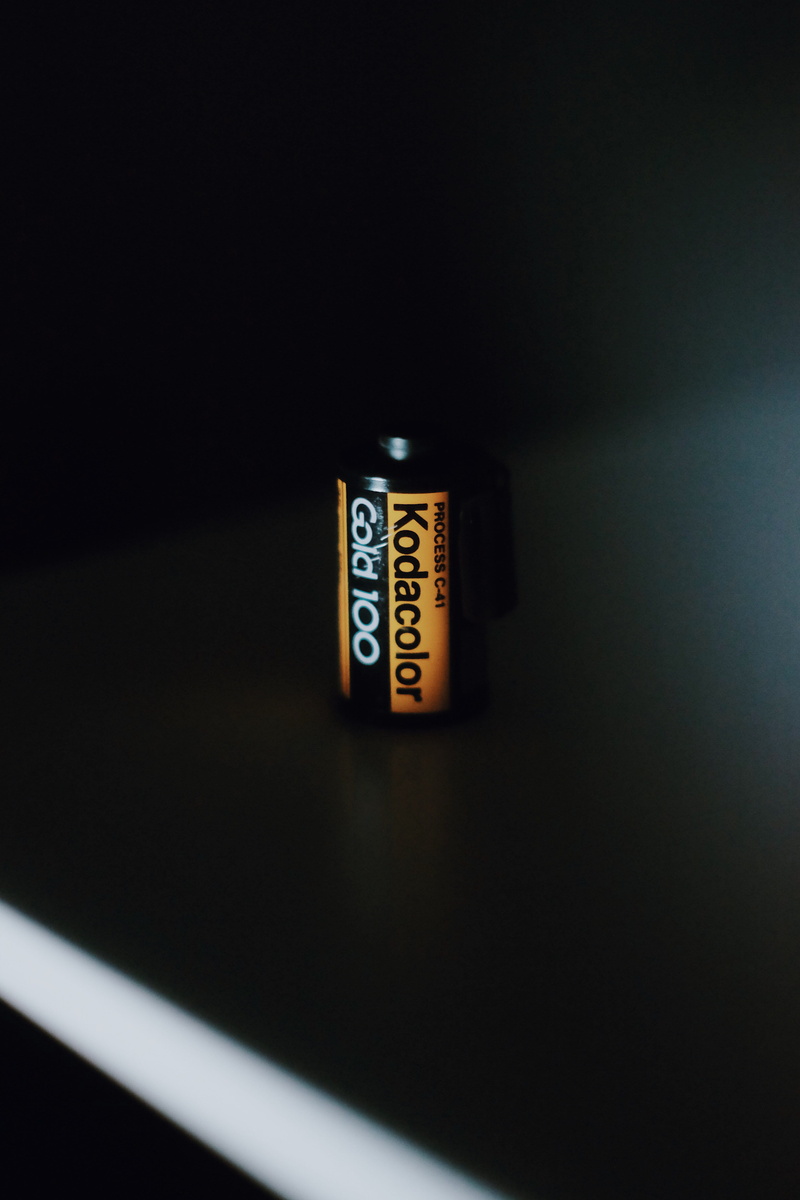 vintage, electronic, kodak, sign, device, film photography, high angle view, old, kodacolor, negative, still, capital letter, 100, illuminated, copy space