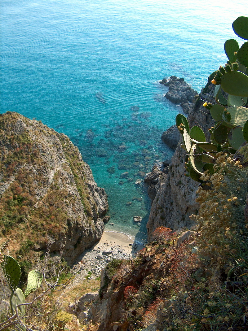 real people, capo vaticano, nature, rock - object, 2K, tranquil scene, tranquility, sea, beauty in nature, water, rock, scenics - nature, high angle view