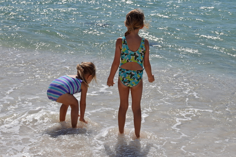 females, travel, saltwater, girl, family, child, males, swim, colorful, innocence, sibling, fun, land, 5K, real people, girls, sport, two people, sister