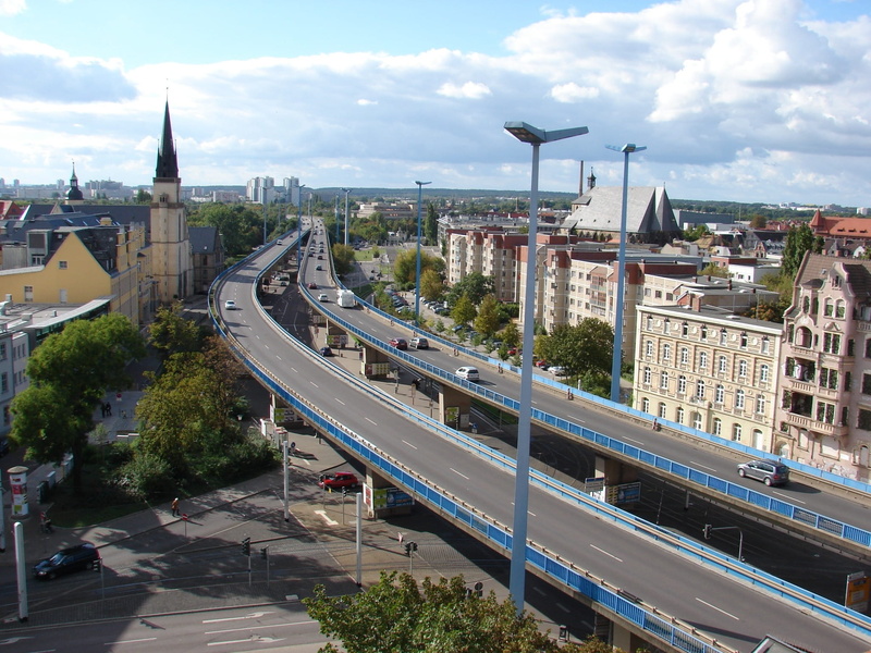 building, outdoors, motor vehicle, travel, cloud - sky, bridge - man made structure, architecture, sky, built structure, no people, street, 1080P, day