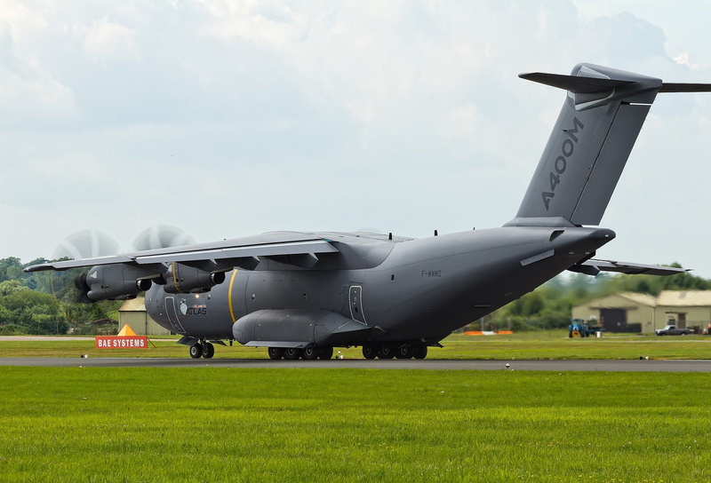 military, france, transport, aircrafts, 2013, europe, a400m, airbus, 720P, luxembourg, atlas