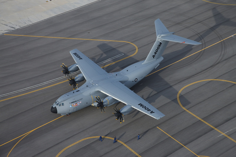 Airbus A400M Atlas, Airbus Military, Military transport aircraft, WFP, A400М, 2K
