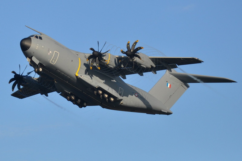 france, 720P, 2013, atlas, aircrafts, transport, airbus, military, a400m, europe, luxembourg