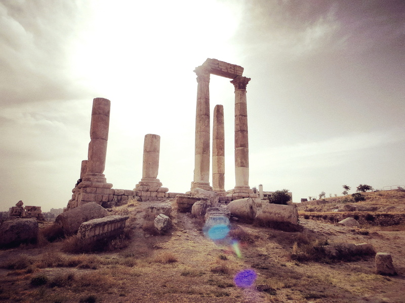 ancient civilization, ancient, ruins, built structure, 2K, nature, architectural column, ruined, temple, jordan, sunflare, abandoned, old ruin, travel destinations