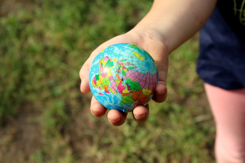 midsection, multi colored, sphere, human hand, men, earth, one person, education, finger, planet, day, focus on foreground, 5K, responsibility, egg, childhood