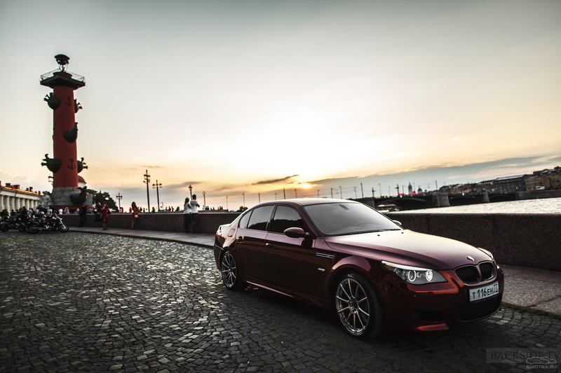 1080P, sunset, europe, day, summer, street, city Life, architecture, sky, famous Place, built structure, cityscape, city, e, machine, motor vehicle, sculpture
