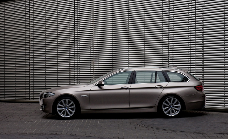 pattern, architecture, garage, bmw 5 series touring f11 side view, touring, bmw 5 series touring, 1080P, silver colored, Cars, retro styled, building exterior