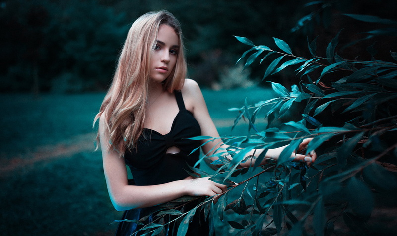Beauty, adult, young adult, hair, 1080P, women, leaf, strap, plant, spaghetti, blond hair, young women, s, Modeling, Gorokhov, Sun, one person, shirt