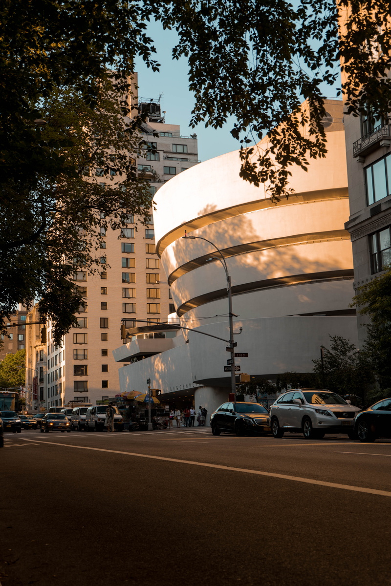 building exterior, united states, vehicle, city, 5K, transportation, daytime, plant, convention center, road, new york, street, city street, solomon r. guggenheim museum