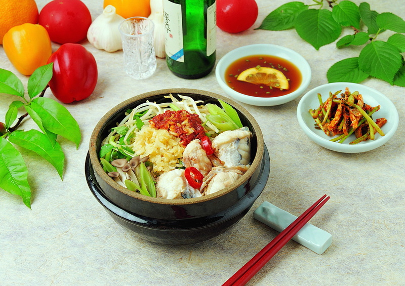 asian food, noodles, food, eating, east Asian Culture, meal, gourmet, asia, cooking, dinner, healthy Eating, lunch, ready-to-eat, plate, table, wellbeing