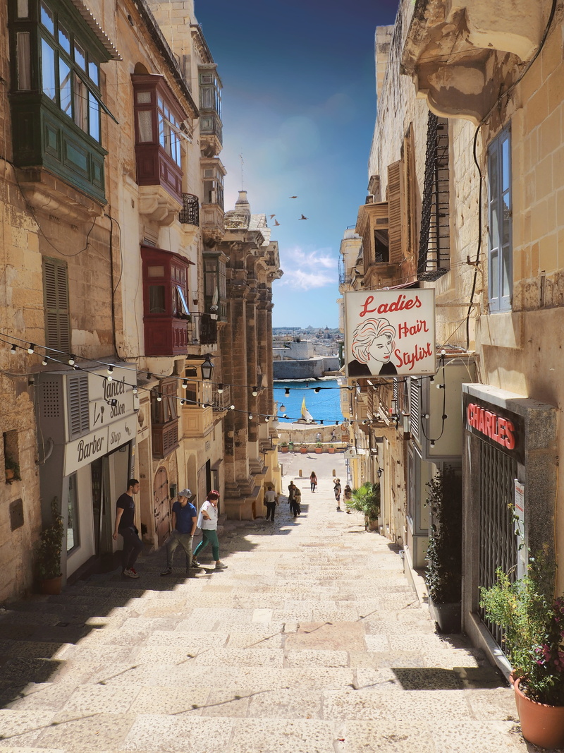 day, outdoors, 4K, historical, summer, old, europe, group of people, town, maltese islands, narrow, people, landscape, history, sightseeing, mediterranean