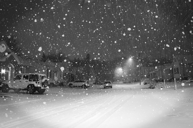 street, scene, cold temperature, night, mode of transportation, streetlights, extreme weather, transportation, white, snow, no people, urban, 5K, motor vehicle