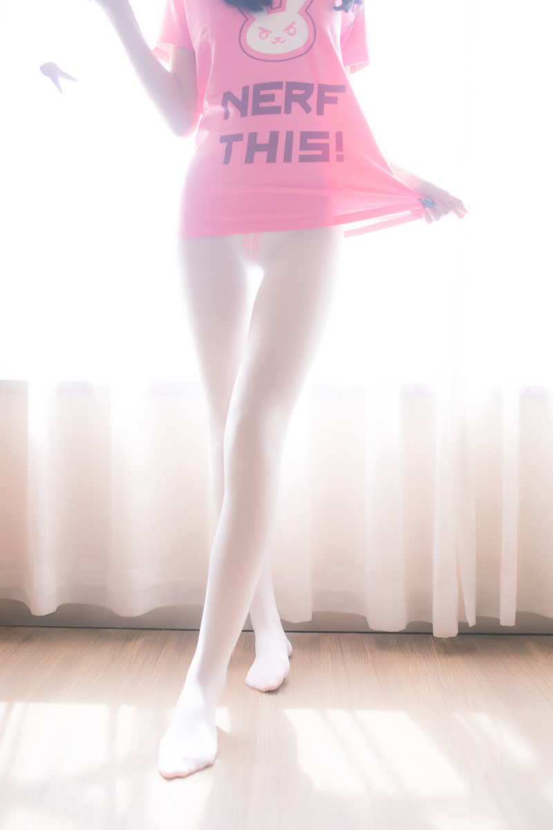 T-shirt, legs, 66:Beauty, Silk stockings, D.Va (Overwatch), 4K