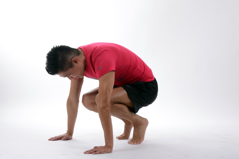 yoga trainer, sport, pilates, white background, exercising, side view, iron, young adult, japanese, keiji, cut out, push up, fitness, postures, asian, floor