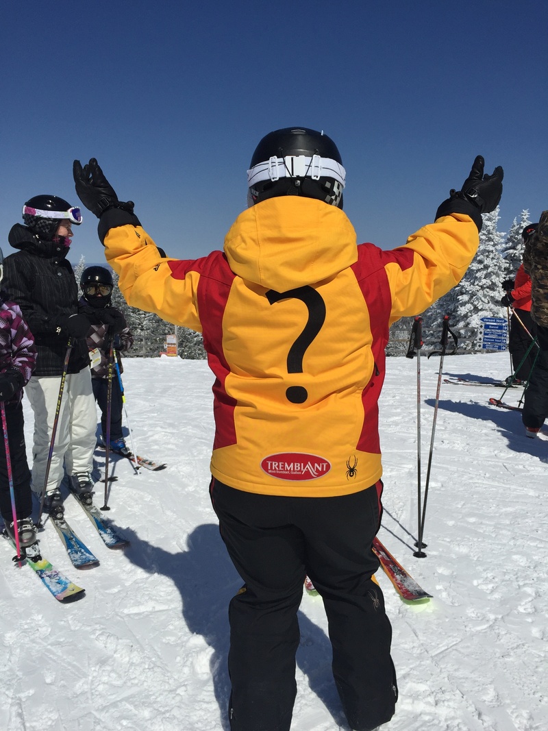 person, white color, back, clothing, leisure activity, instructor, lifestyles, skiing, sky, snow, ski, 2K, question, human arm, winter, sport, nature