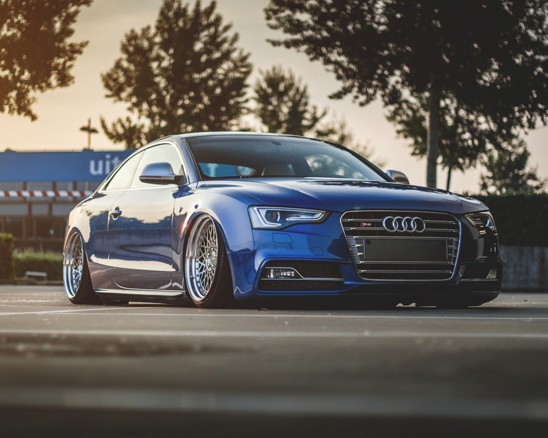 airride, vintage car, sports car, no people, wealth, transportation, luxury cars, road, Audi, selective focus, 720P, tree, wheel, motor vehicle, modern