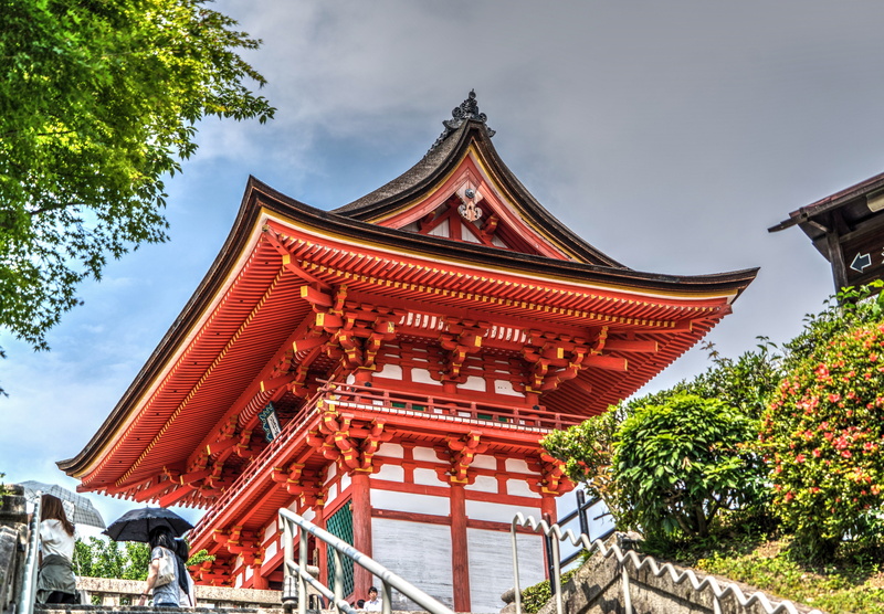 building, tree, shinto, kyoto Prefecture, landmark, sensō-ji, kyoto City, 5K, sky, low angle view, japan, temple - Building, shrine, asia, spirituality