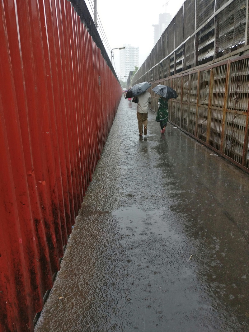 thunderstorm, full length, togetherness, india, natural, phone, mumbai, men, day, nature, 290, walking, rear view, bombay, the way forward, outdoors, rainfull