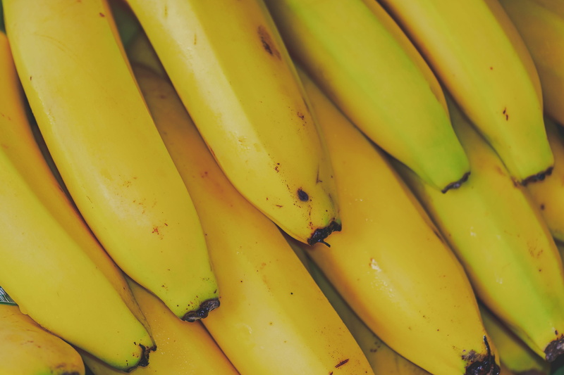 4K, abundance, potassium, raw food, healthy eating, banana, for sale, bananas, food, fruit, delicious, bunch, still life, freshness, yellow, wellbeing