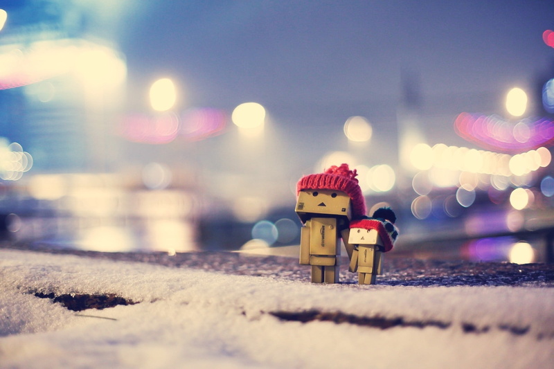 toy, sunlight, illuminated, childhood, nature, 1080P, danbo, season, city, christmas, innocence, outdoors, creativity, winter, street, representation