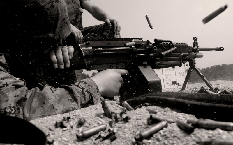 protection, men, ammunition, occupation, photo, machinery, army soldier, war, gun, rifle, m, one person, armed forces, army, submachine, weapon, government
