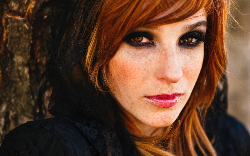 body part, young adult, young women, hair, beautiful woman, 1080P, beauty, looking at camera, face, close-up, hairstyle, dyed red hair, one person, portrait