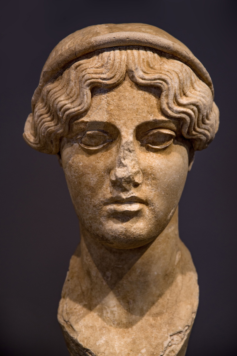 museum, art and craft, italy, single object, representation, marble, history, archaeology, sculpture, ceramics, ancient, expense, rome, statue, indoors