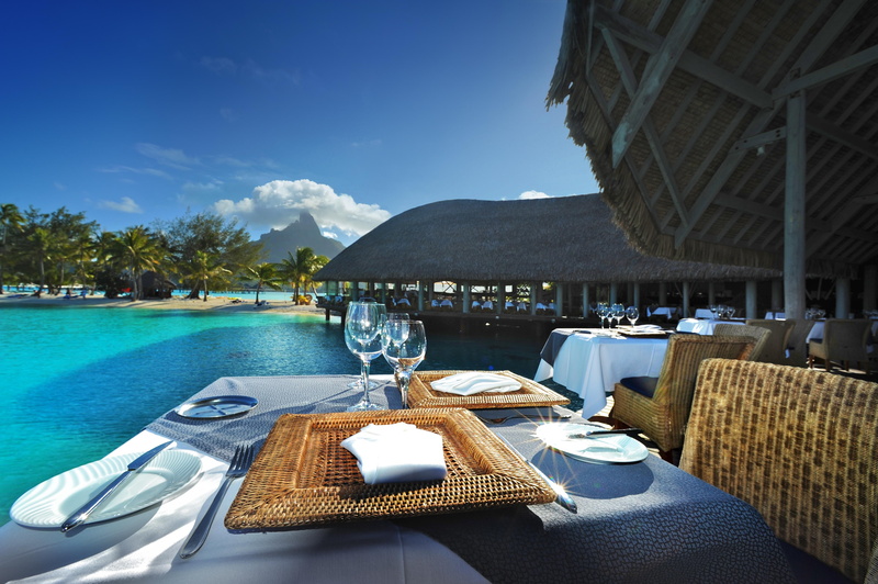 4K, atoll, dine, dining, hd, table-for-two, blue, ocean, food, lunch, tahiti, paradise, island, lagoon, tropical