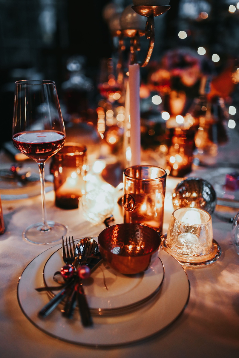 alcohol, holiday, glass - material, business, celebration, decorations, no People, transparent, glamour, wine, pink, Christmas, red wine, dinner, household equipment