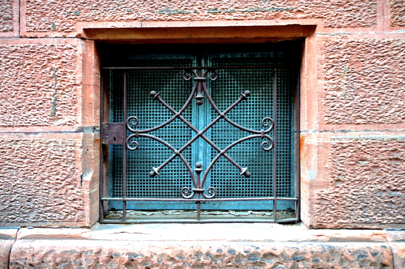 metal, protection, brick, detail record, no people, heidelberg, structure, photo, closed, built structure, cross, ornate, metal plate, steel, focus, brick wall
