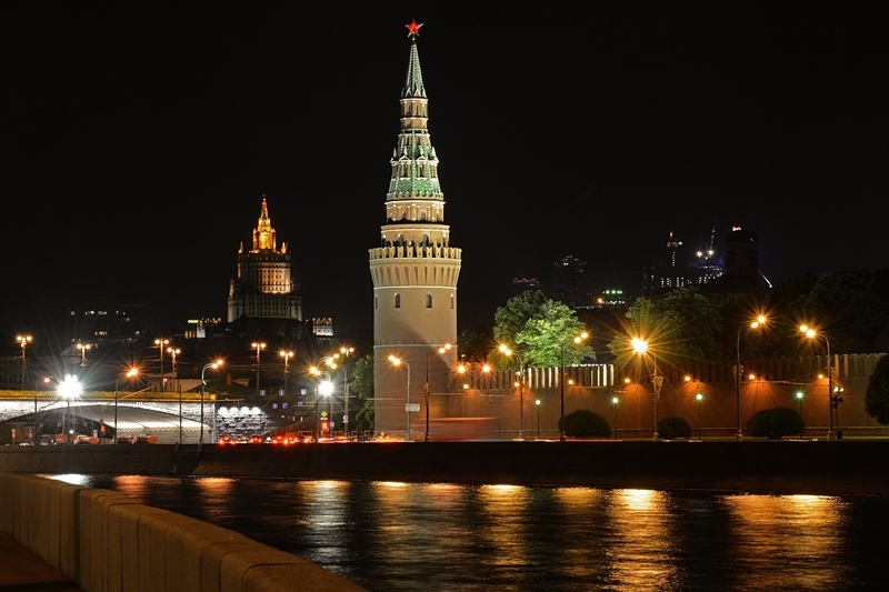 building, kremlin, spire, travel, night lights, tower, cityscape, 1080P, nightime, building exterior, russia, built structure, travel destinations, water