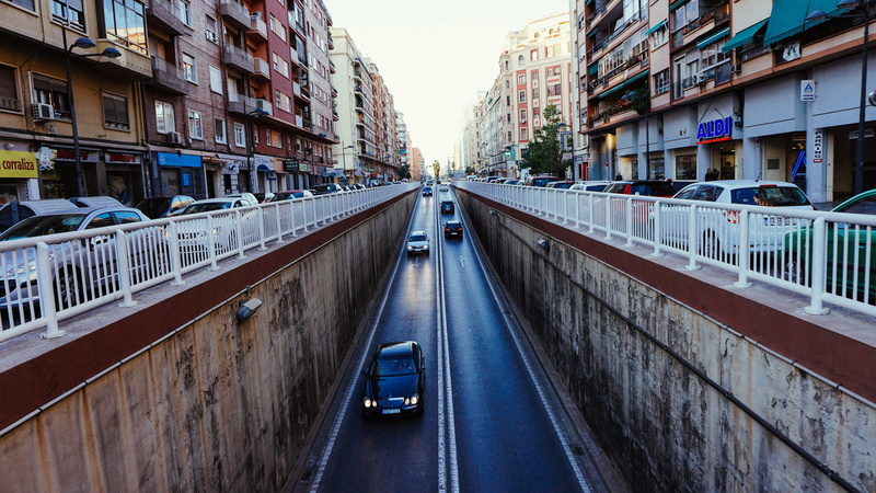 land vehicle, perspective, built structure, mode of transportation, architecture, outdoors, tunnel, the way forward, diminishing perspective, motor vehicle