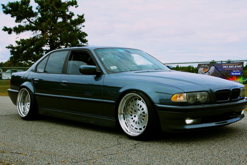 series, sedan, luxury, expense, chrome, mode of transportation, car, seven, tuning, obsolete, bumer, land Vehicle, bmw, sports Car, front View, outdoors