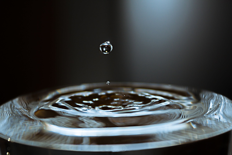 close, rippled, water splashes, drip, liquid, splashing, reflection, selective focus, refreshment, waves circles, no people, food and drink, raindrop, concentric