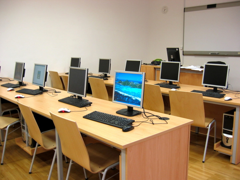 modern, 1080P, computer Keyboard, Classroom, office chair, computer Monitor, computer equipment, seat, desktop, connection, electric lamp, school Building