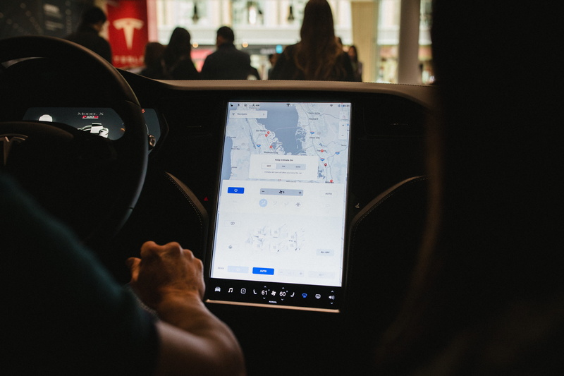 holding, touch screen, laptop, lcd screen, finger, driving, mobile phone, telephone, transportation, wireless technology, computer, tablet computer, real people