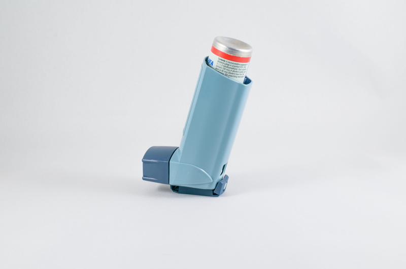 close-up, equipment, 4K, single object, allergic, sick, can, care, allergy, breathing, nebulizer, respiratory, blue, bronchitis, indoors, kid, face, no people
