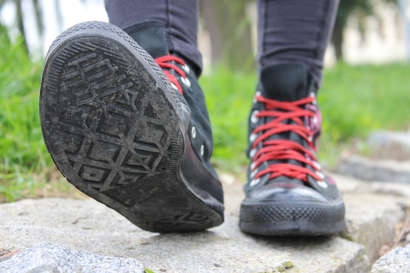 girls, feet, two shoes, human limb, body part, converse, standing, human leg, shoe, old shoes, day, womens shoes, adult, one person, sports shoes, lace - fastener