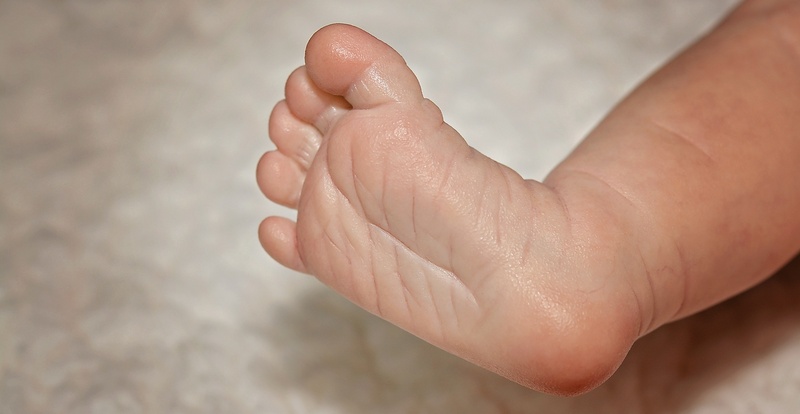 human skin, cute, newborn, indoors, human foot, rosy, 1080P, ten, baby foot, healthcare and medicine, limb, sweet, human body part, part of the body, human limb