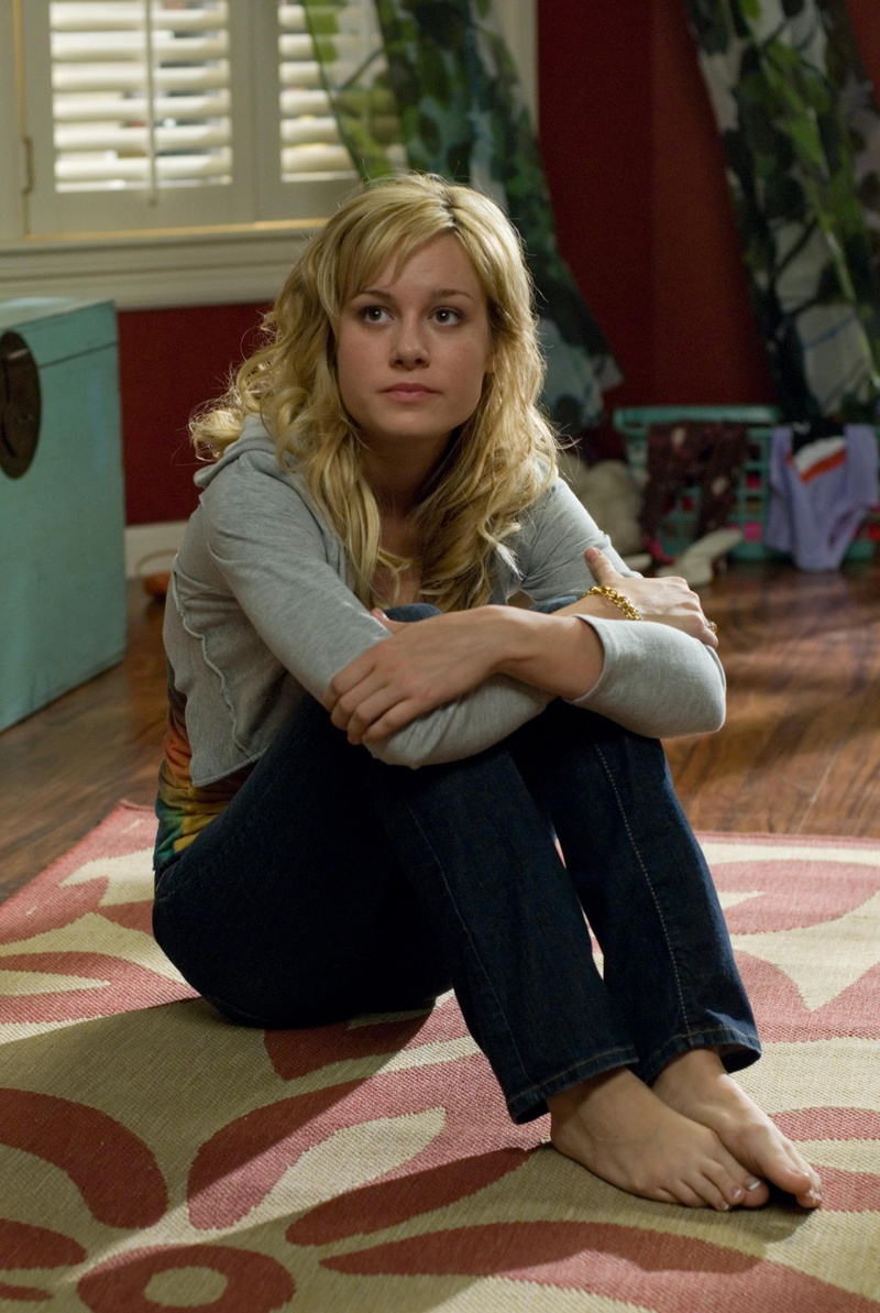 blondes, hd, 2K, women, people, feet, art, larson, brie
