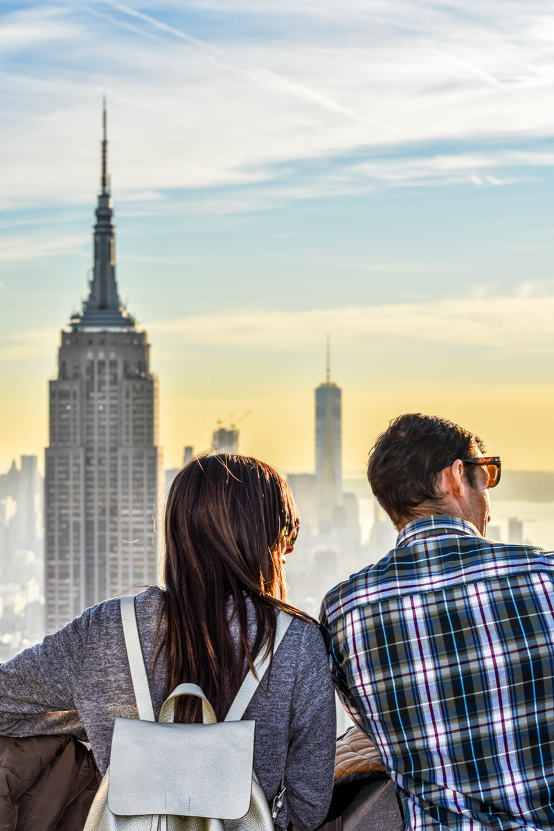 heterosexual couple, skyscraper, couple - relationship, building exterior, 5K, architecture, eyeglasses, urban, adult, daytime, two people, couple, sweet